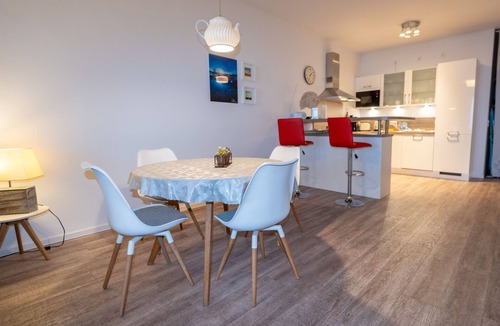 Innenhafen Apartment | 145 sea view vacation apartment - 145 sea view apartment right by the sea with south-facing balcony