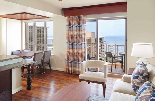 Waikiki Resort | 2 Bedroom Premier (2BX) at Grand Waikikian, a Hilton Grand Vacations Club