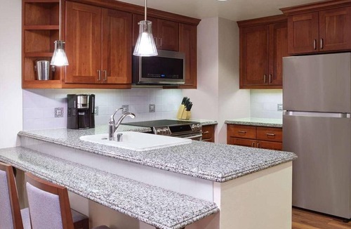 Waikiki Resort | 2 Bedroom Premier (2BX) at Grand Waikikian, a Hilton Grand Vacations Club