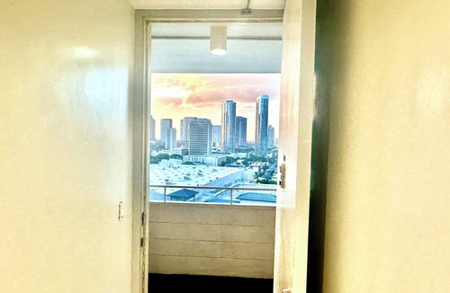 Ala Moana Apartment | 2-bedroom1.5bath apartmentNearWaikikiBeach /Close to Hospital&Schools