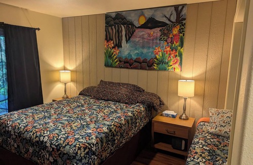 Volcano Villa | 2 Rooms and Hot tub in a rainforest! - Family Suite #4