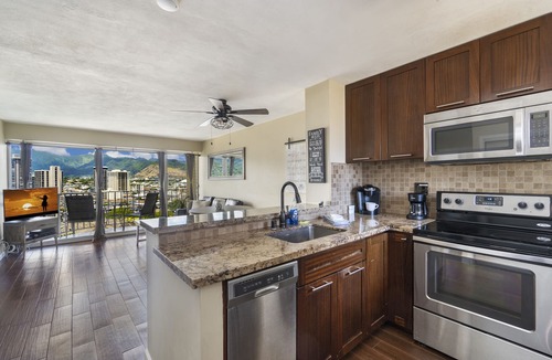 McCully - Moiliili Condo | 2BR Iconic Whale Building Condo with Free Parking & Beach Gear!