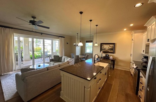 Poipu Villa | 3BR I Luxury Villa l Designer Furnishings, Central A/C