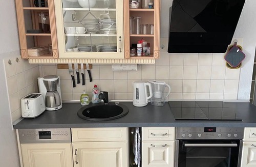 Redewisch Apartment | 4* Holiday apartment near the beach with sunny balcony
