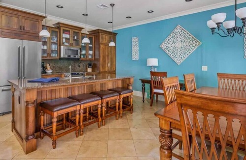 Poipu Villa | 4BR I Ground Floor Luxury Penthouse at The Villas | F100