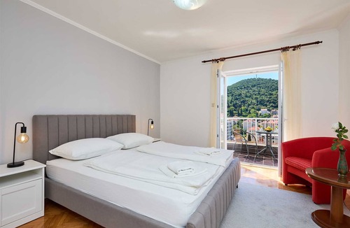 Babin Kuk Apartment | A3 KABLAR'S SUNNY SUITES 1BR APT with balcony and sea view - Duplicate