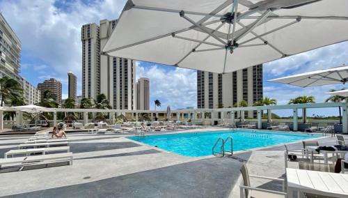 Ala Moana Apartment | Ala Moana