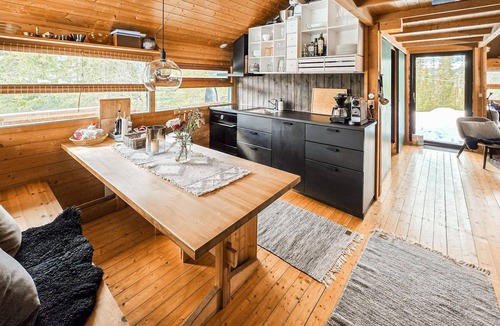 Fla Municipality House | Amazing home in Eggedal with WiFi