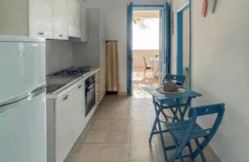 Torre Pali Apartment | Apartment 'Mediterranea - Sussurro Del Mare' with Sea View, Wi-Fi and Air Conditioning