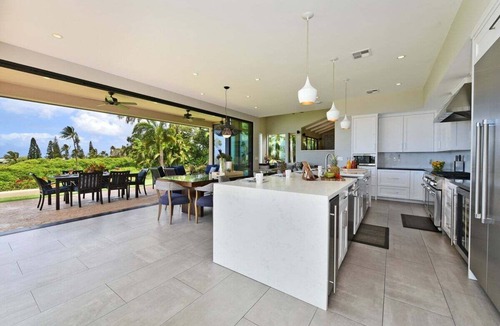 Kaanapali House | August Deals! Luxe Retreat w Private Pool & Hot Tub - HALE NUI