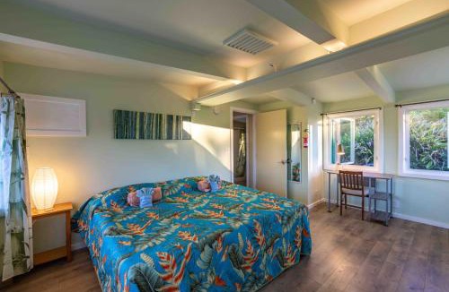 Haiku House | Bamboo Room Farm Stay in Haiku on Road to Hana