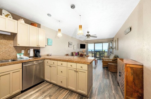 Nawiliwili Apartment | Banyan Harbor Resort