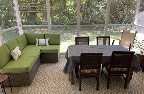 Mount Pleasant House | Beach Cottage minutes from the islands, shops, parks, and downtown!