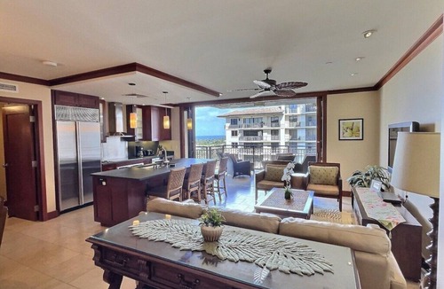 Ko Olina Condo | Beachfront 8th FL 3 bed at Beach Villas Ko Olina beautiful ocean views!