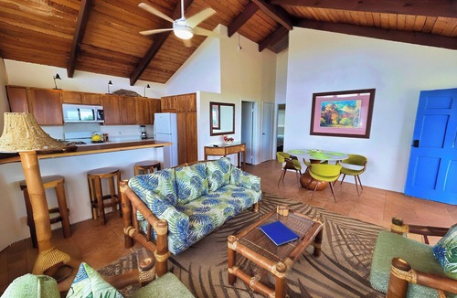 Kapaa House | Beachfront Cottage: Inquire About 30 days for 40% Off! 2 Beds TVNC #4288