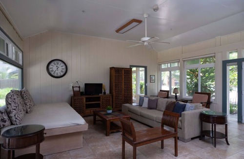 Laie House | Beachfront Private, N. Shore & Legal Vacation!