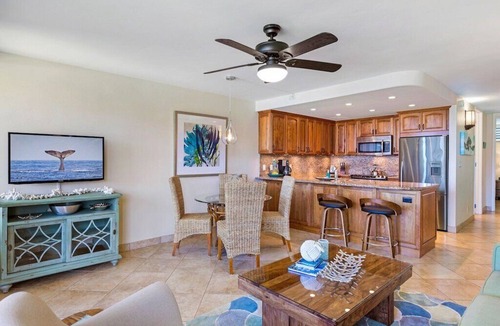 Honokowai Condo | Best Papakea Location - Incredible Ocean View - Fully Renovated