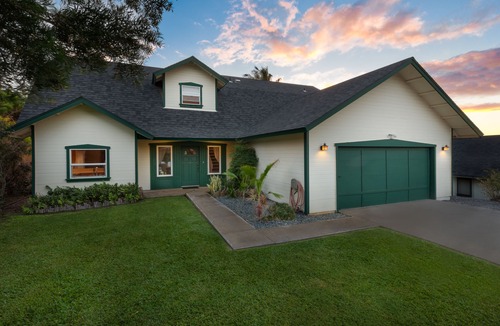 Waikoloa Village House | Big Family Home, Heated Pool, Yard, Lanai's, Views, Location! Air Conditioning