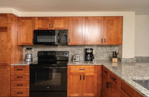 Kahaluu-Keauhou Resort | Big Island Resort Stay Near Kona Coast with Pools & Spacious 1BR Villa