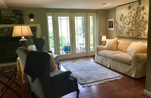 Chatham Apartment | Cape Cod Chatham Water View Retreat