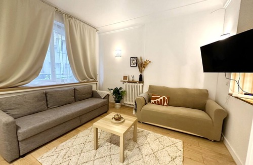 Chaillot Apartment | Celine 30