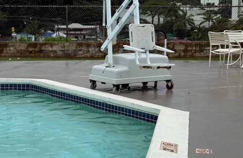 Nawiliwili Condo | Central 2-bedroom ground floor condo in fabulous Lihue with cool AC breeze.