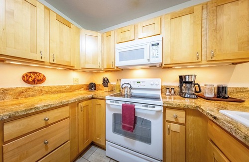 Waikoloa Condo | Charming two-bedroom condo in the heart of Waikoloa Village!