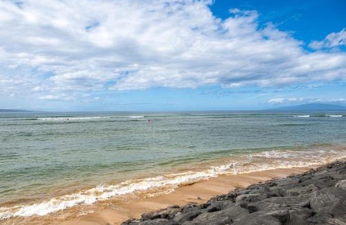 Kihei House | Condo w/Private Lanai, Ocean View & On-Site Pool!
