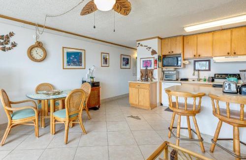 Kihei House | Condo w/Private Lanai, Ocean View & On-Site Pool!