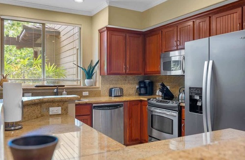 Kamuela House | Condo with Private Beach Club Access & Pool