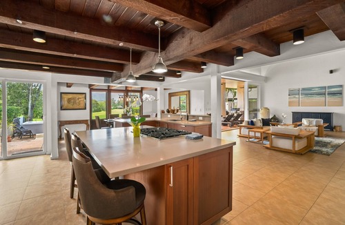 Princeville House | Coral Hale 5br 3ba, AC, Private Hot Tub, Mountain Views, Beach Gear, Large Kitchen