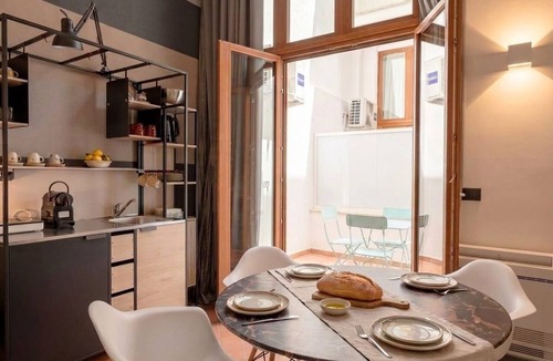 Old Town Apartment | Corte Verrone | Stylish Retreat in the Heart of Bari