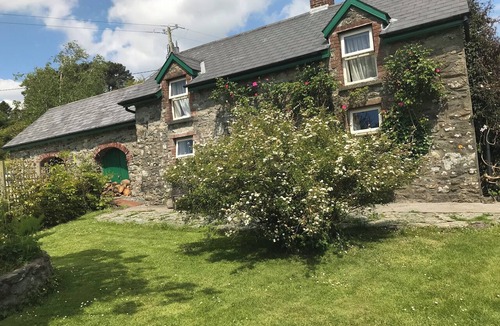 Killotteran Cottage | Cosy Cottage 5 minutes to Tramore in the Sunny South East of Ireland