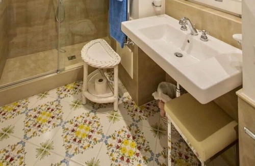 Marina Grande Other | Country House / Farm House in Capri with 5 bedrooms sleeps 10