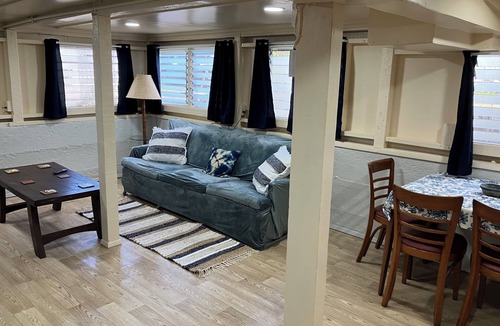 Hilo Apartment | Cozy 1-bedroom apartment in lovely downtown Hilo, pet friendly