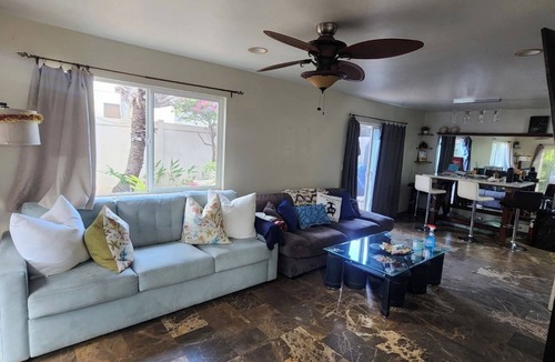 Kihei House | Cozy Master Bedroom/Private Bathroom
