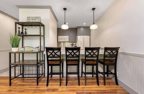 Maunaloa Condo | Cozy Molokai Getaway with Pool, Hot Tub & Private Washer/Dryer