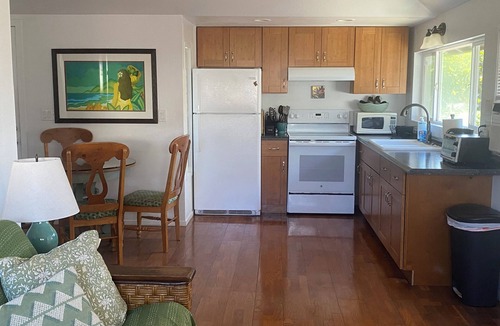 Kuau House | Cozy One bedroom house by all north shore beaches and paia town,