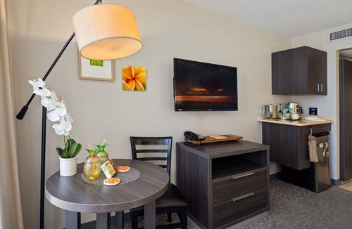 Waikiki Apartment | Cozy Room in Heart of Waikiki