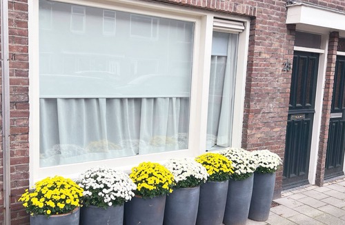 Binnenstad Apartment | DomCity Apt Near Amsterdam. Bikes Included! One mile to City Center!