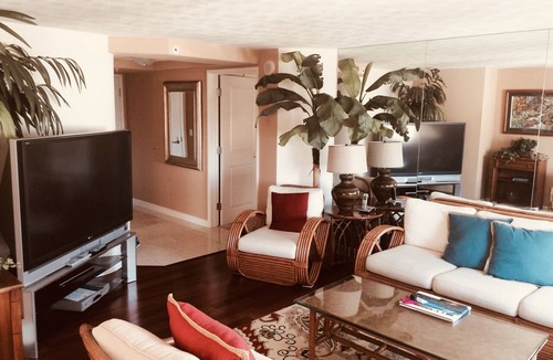 Waikiki Condo | Elegant Windsor Waikiki Condo