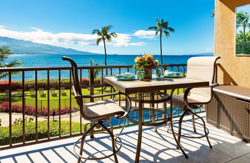 Maalaea Condo | Endless Waves, Incredible Direct Oceanfront Views!