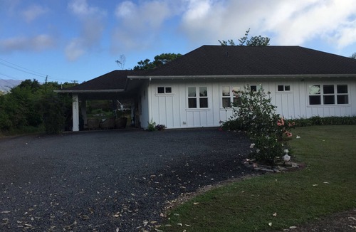 Pauwela House | Executive home. Less tan 12years old. Stone floors and 10 ft ceilings beautiful