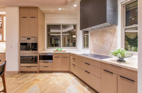 Kamuela House | Experience luxury at Hale 'O Ka La in Kamuela, featuring 5 bedrooms and stunning amenities.