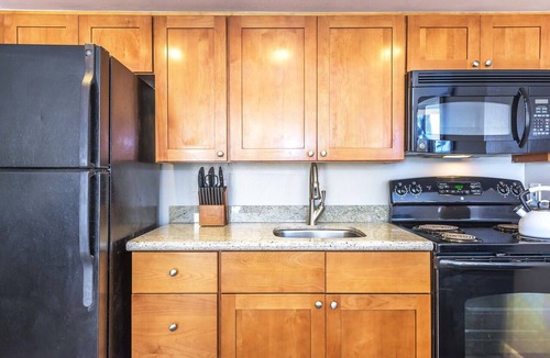 Kahana Condo | Fabulous Oceanview Studio 318 at Royal Kahana