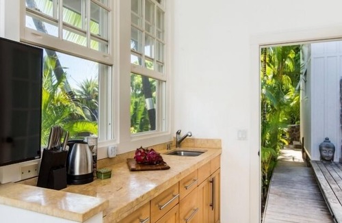 Kahala House | Five-Bedroom Estate Near Diamond Head