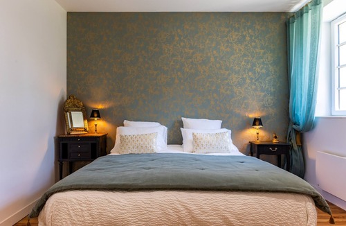 Puybarban Bed & Breakfast | Florence Room — Italian Elegance and Modern Comfort