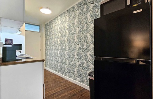 Waikiki Apartment | Furnished monthly rental Waikiki Neighborhood 104