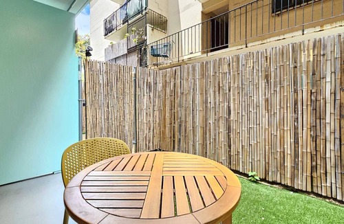 Waikiki Apartment | Furnished monthly rental Waikiki Neighborhood 104