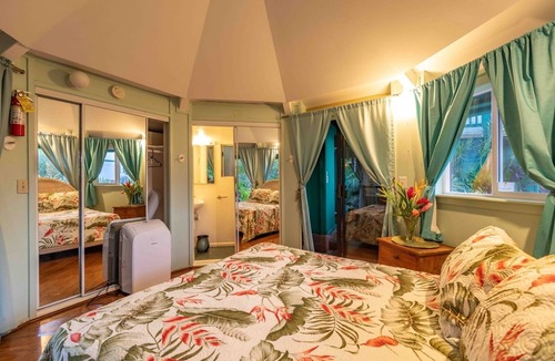 Haiku House | Gazebo Room Farm Stay in Haiku on Road to Hana